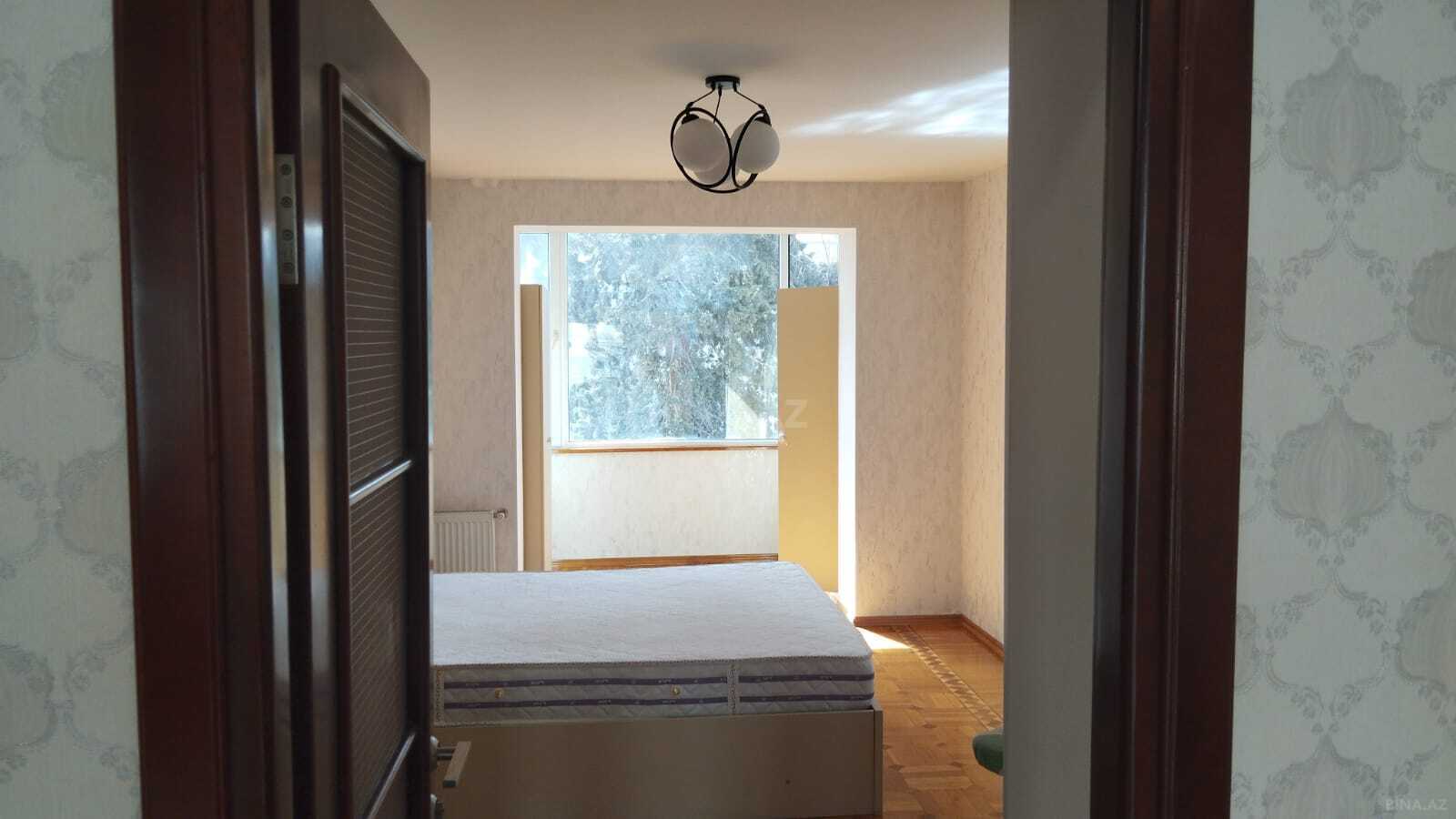 2 otaqlı Köhnə tikili, Sahil m., Bakı