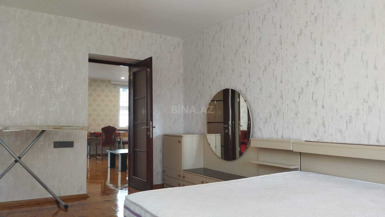 2 otaqlı Köhnə tikili, Sahil m., Bakı