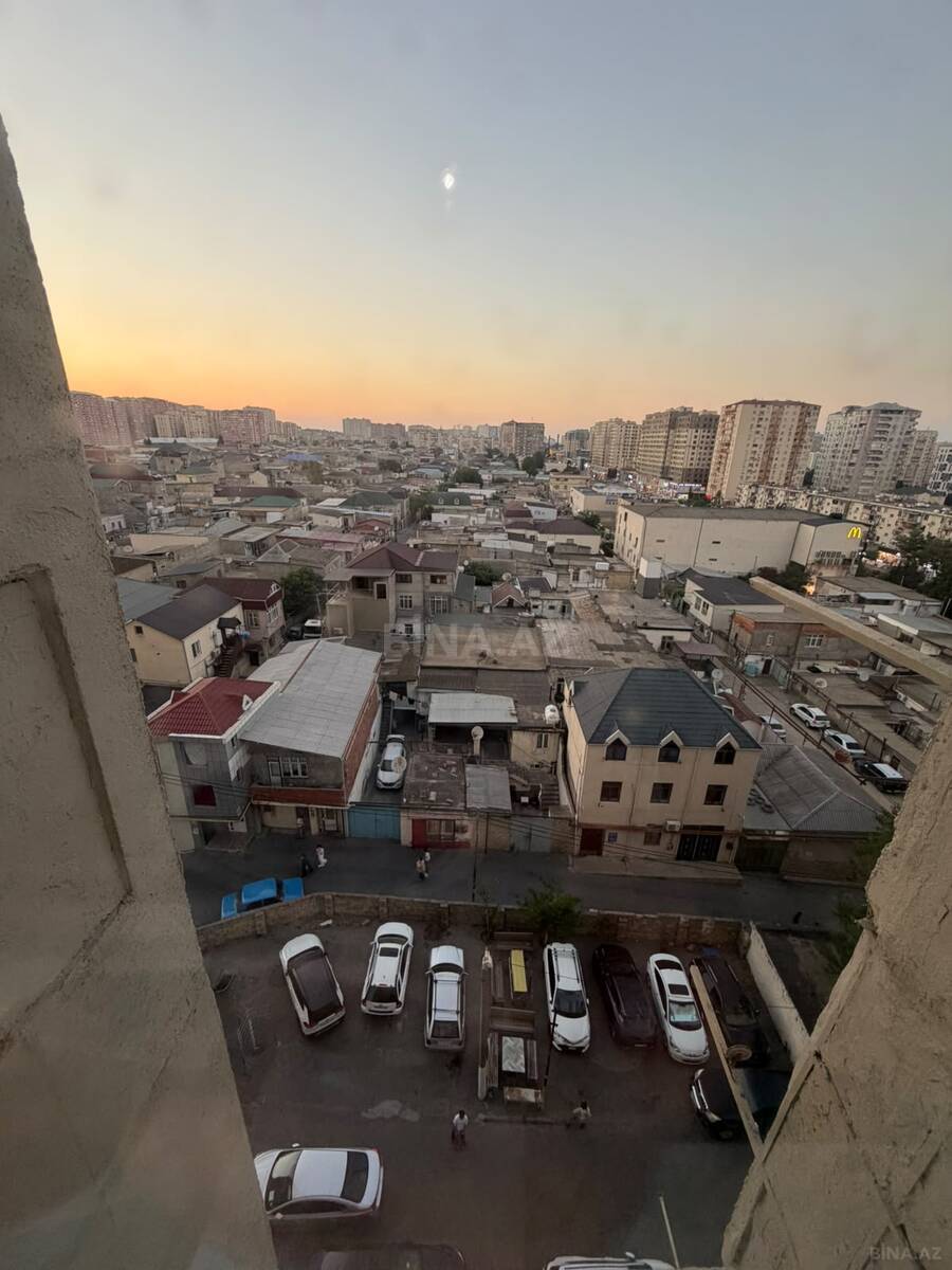 3 otaqlı Köhnə tikili, İnşaatçılar m., Bakı