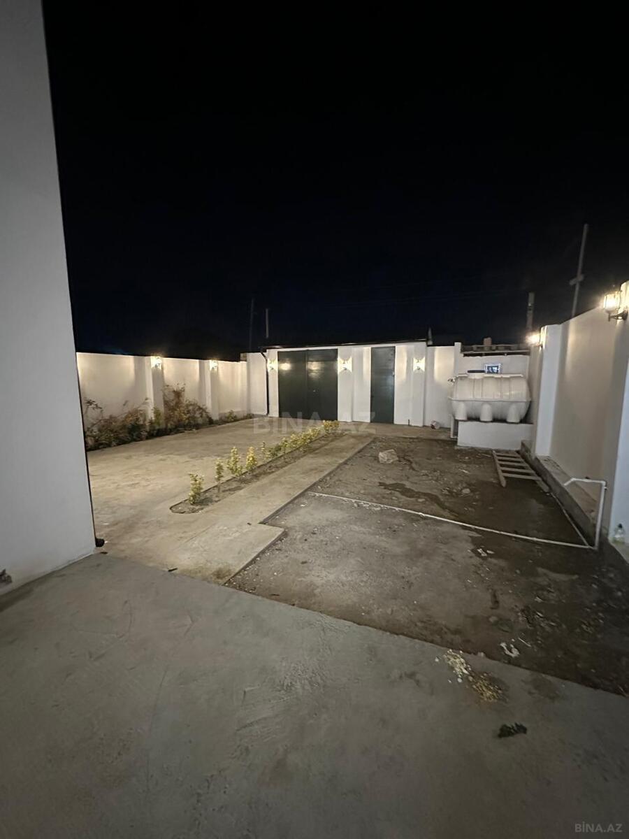4 otaqlı Həyət evi/Bağ evi, Saray q., Bakı