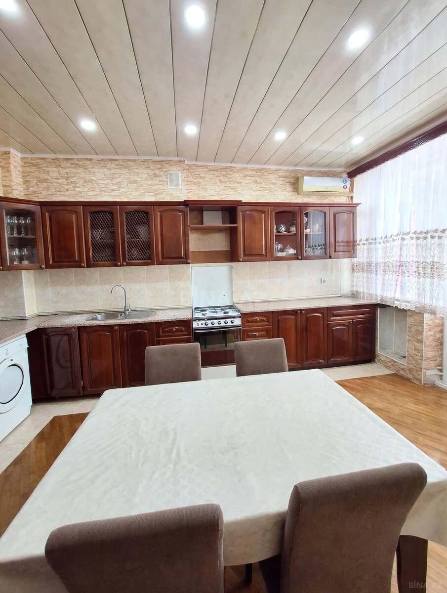 2 otaqlı Yeni tikili, Memar Əcəmi m., Bakı