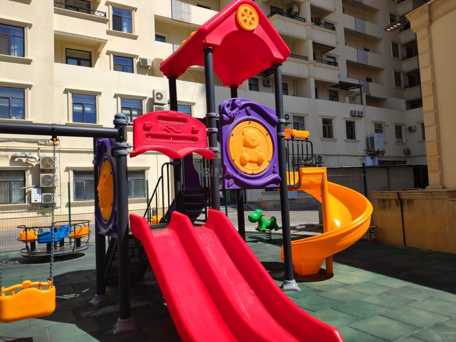 4 otaqlı Yeni tikili, 28 May m., Bakı