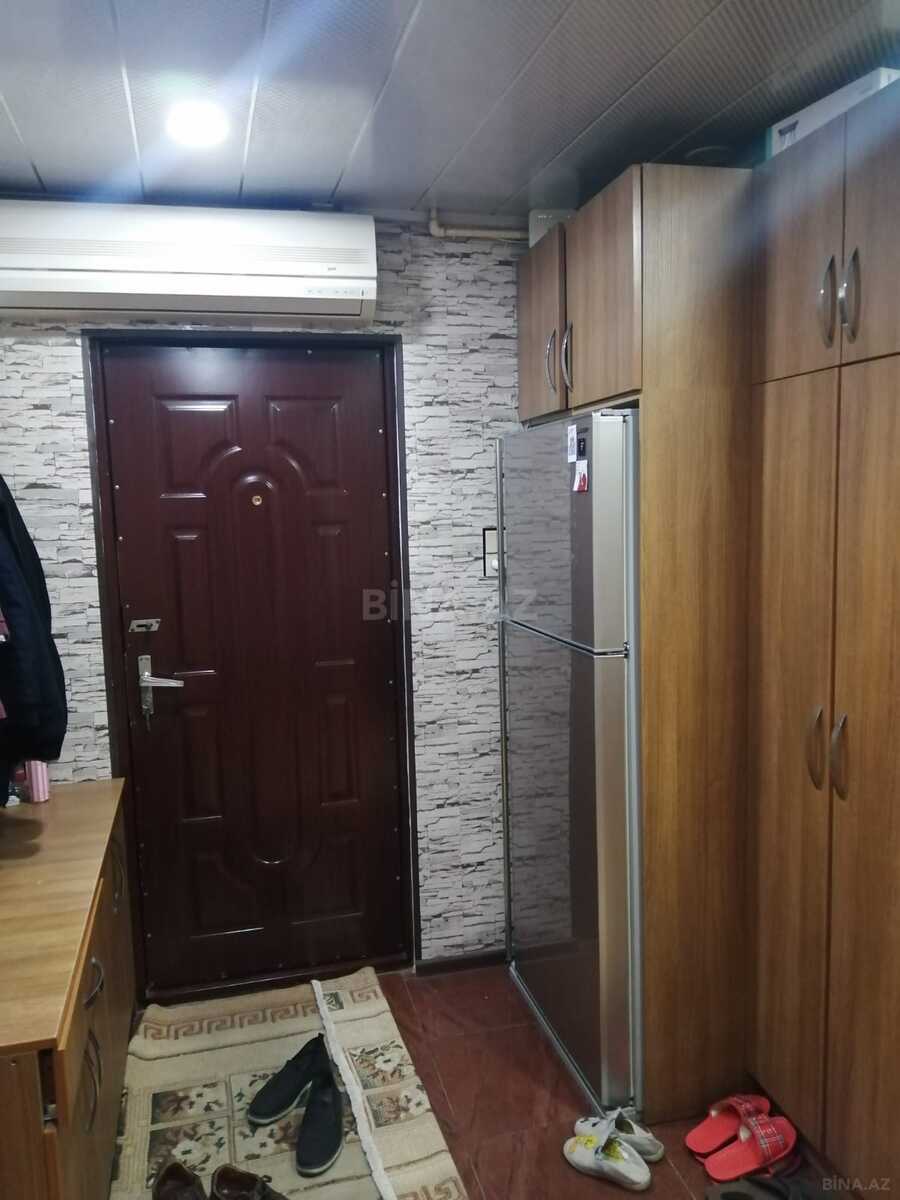 3 otaqlı Köhnə tikili, Xalqlar Dostluğu m., Bakı