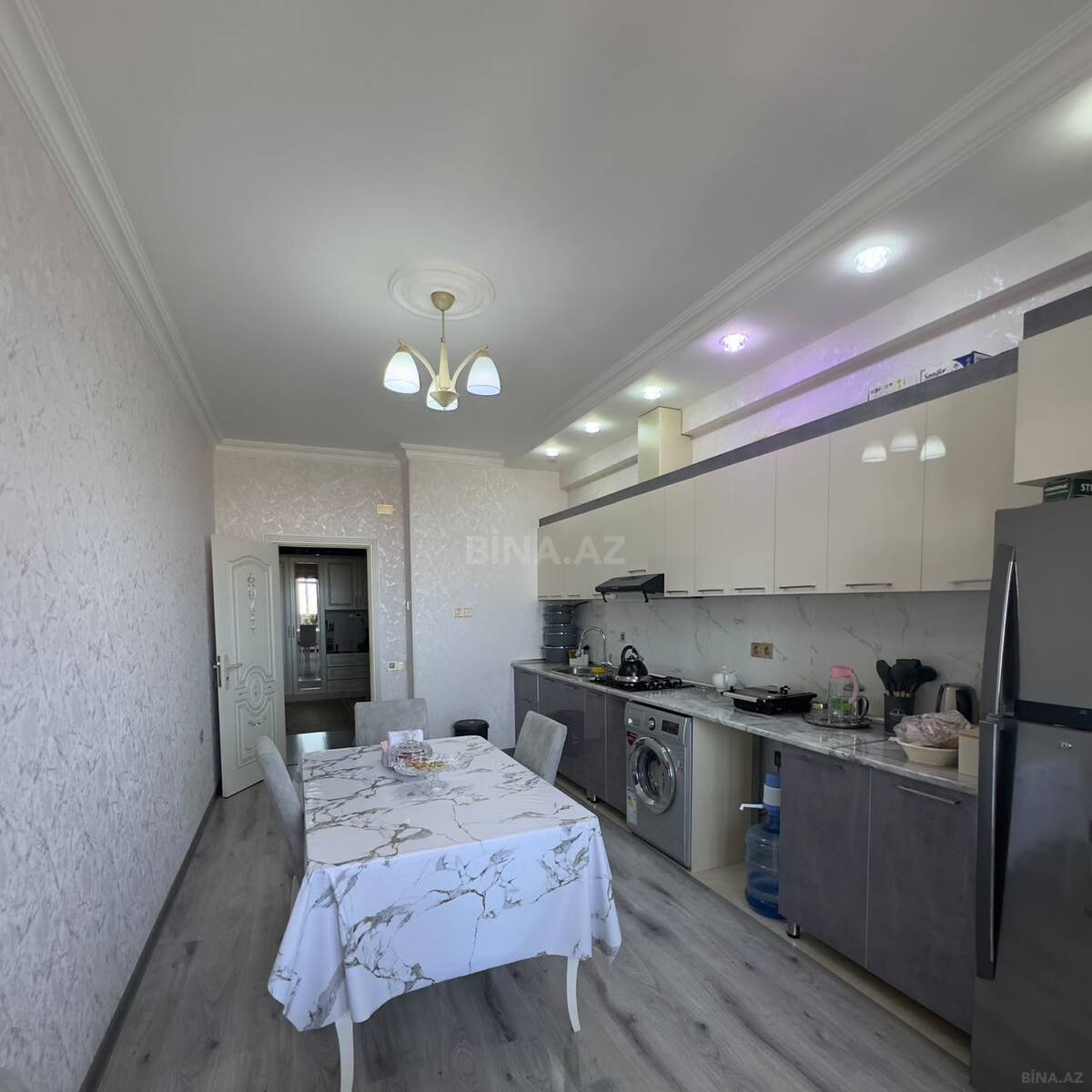 2 otaqlı Yeni tikili, 8-ci kilometr q., Bakı