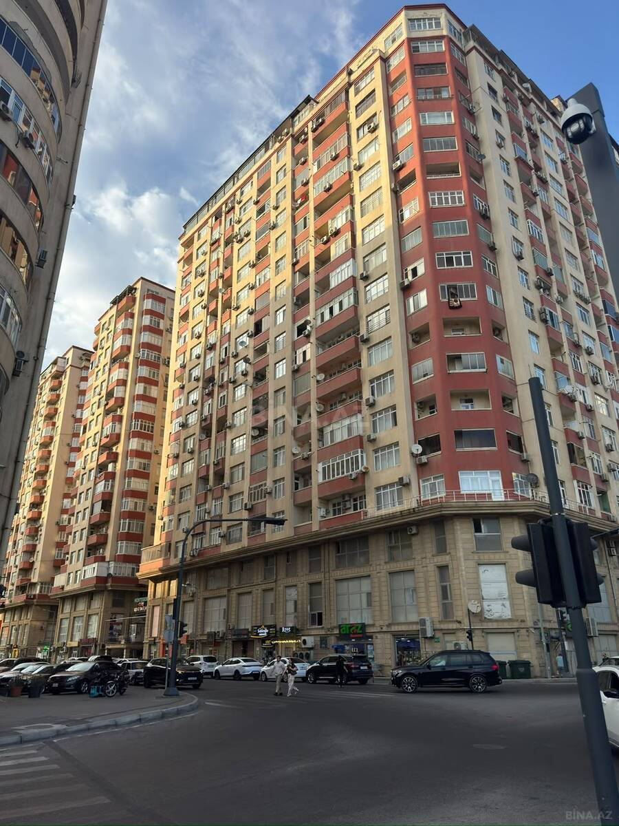 2 otaqlı Yeni tikili, 8-ci kilometr q., Bakı
