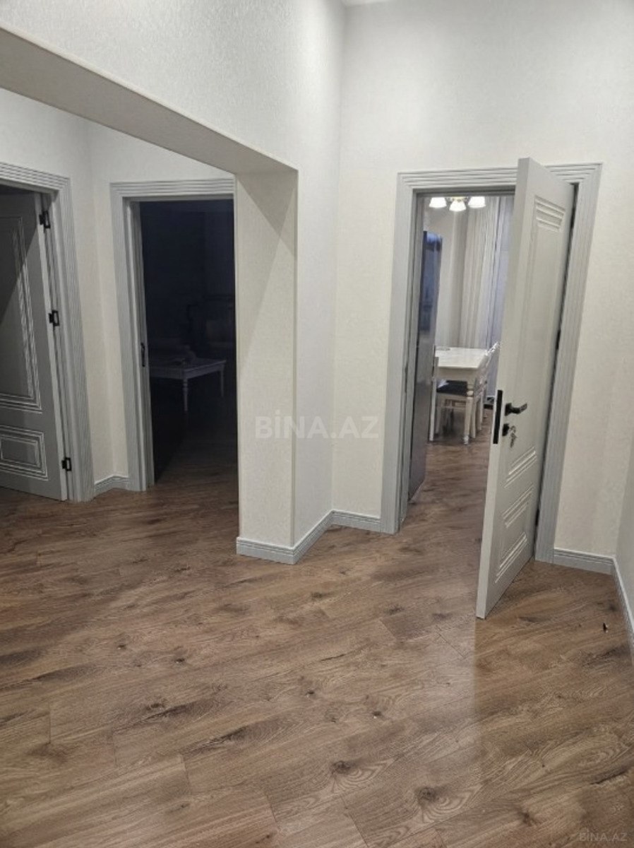 3 otaqlı Yeni tikili, 28 May m., Bakı
