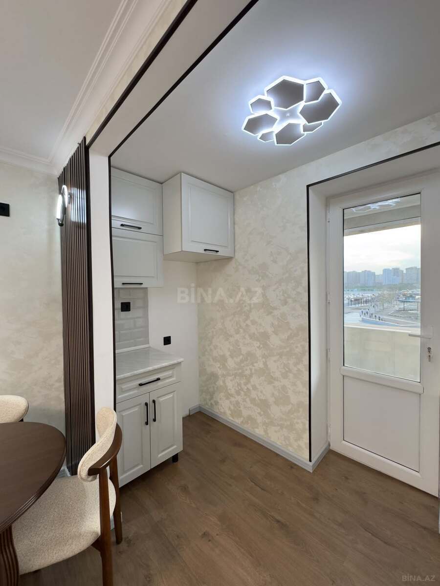 2 otaqlı Köhnə tikili, Gənclik m., Bakı
