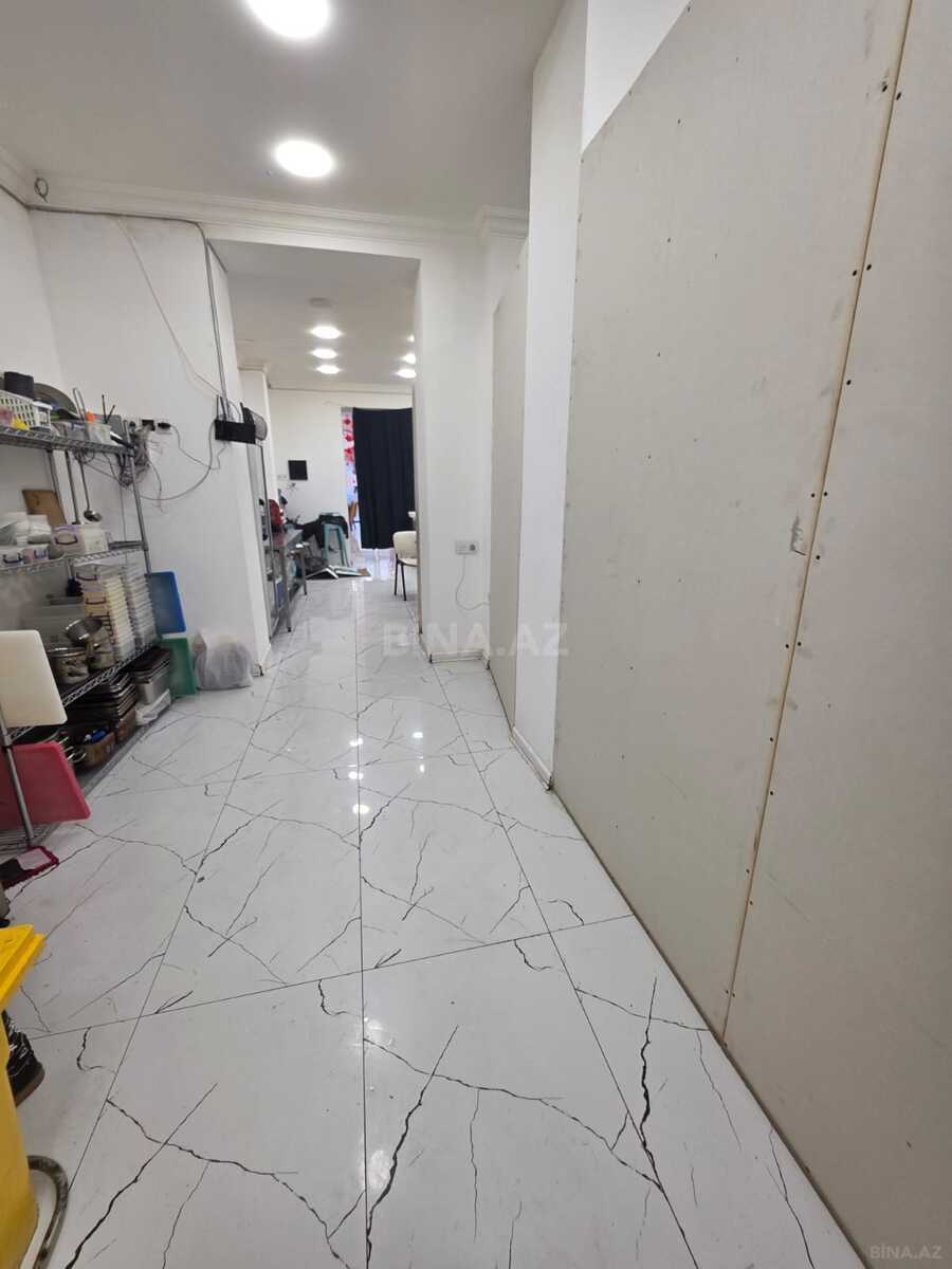 Obyekt İnşaatçılar m., Bakı