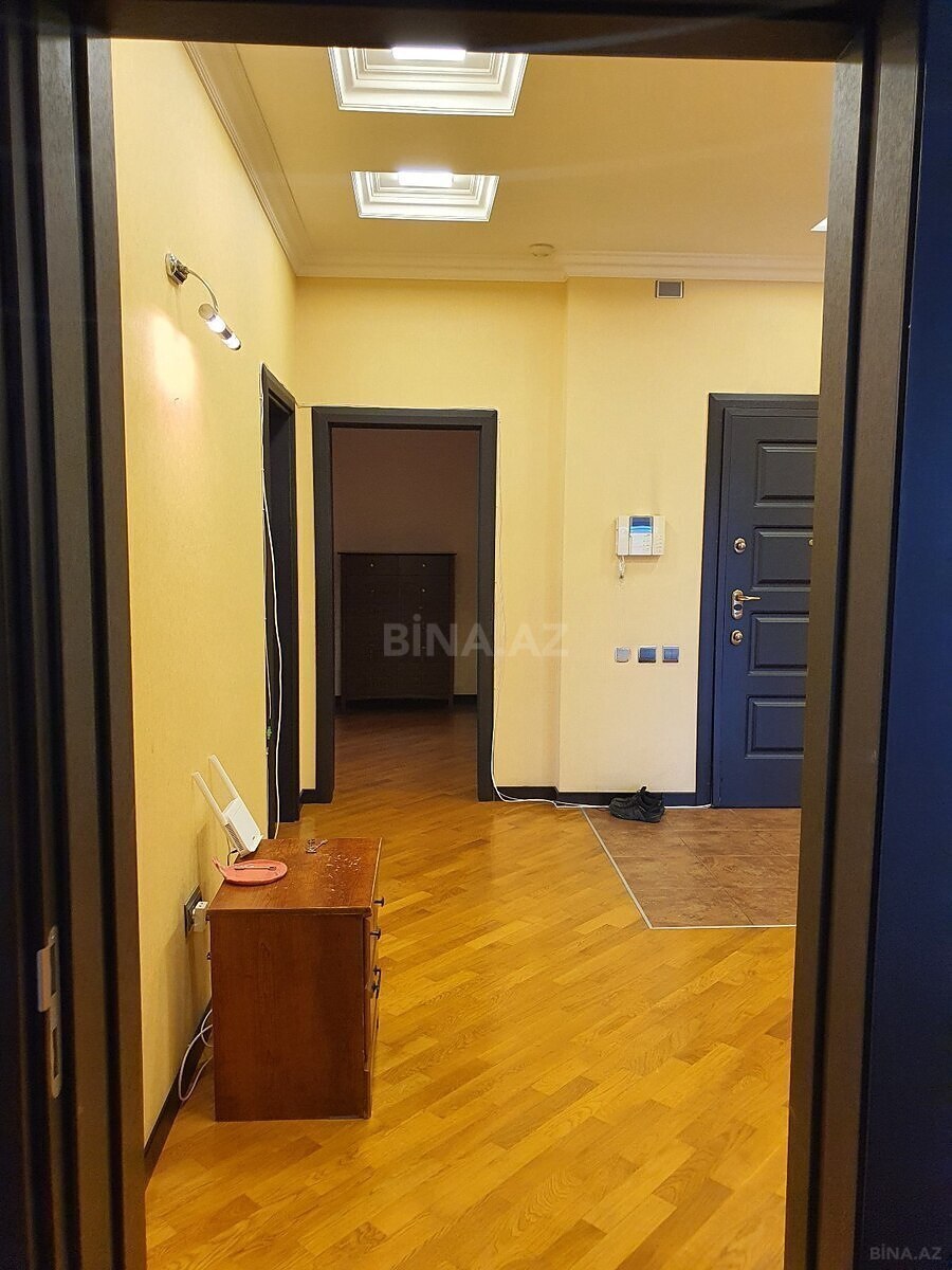 4 otaqlı Yeni tikili, 28 May m., Bakı