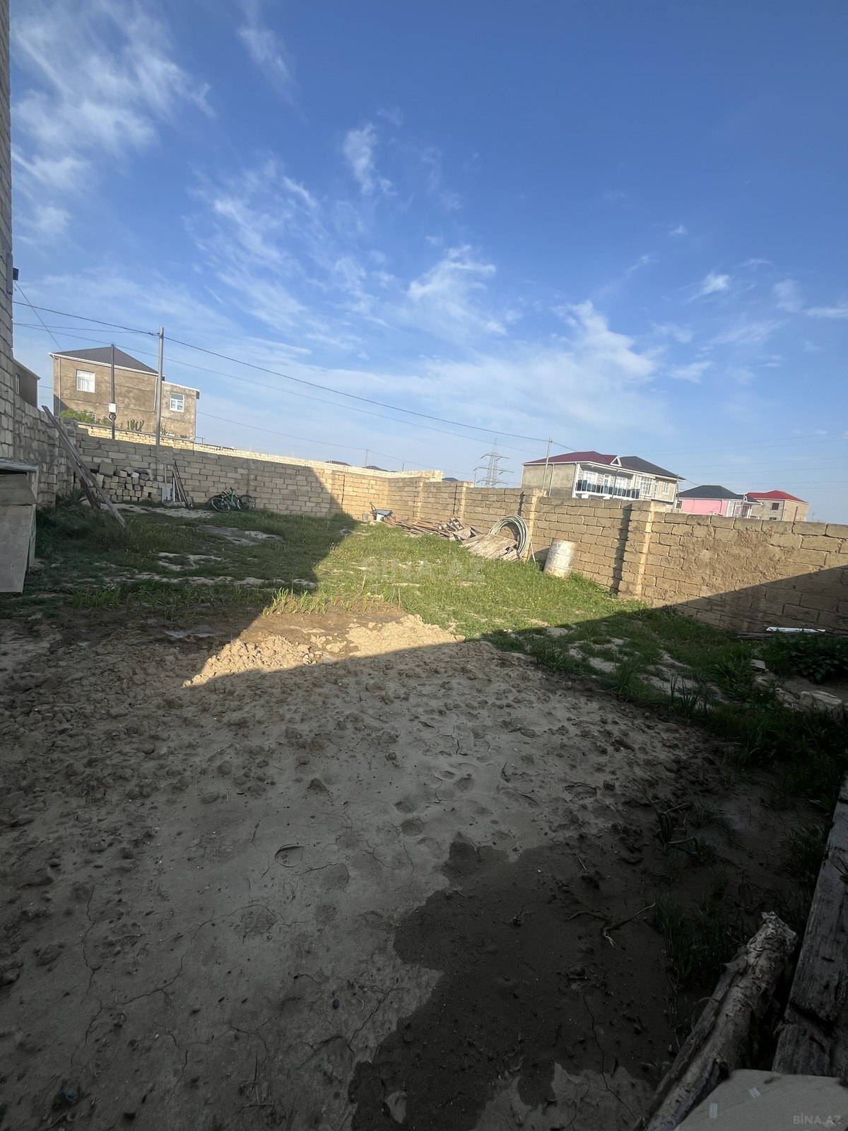 Torpaq Masazır q., Bakı