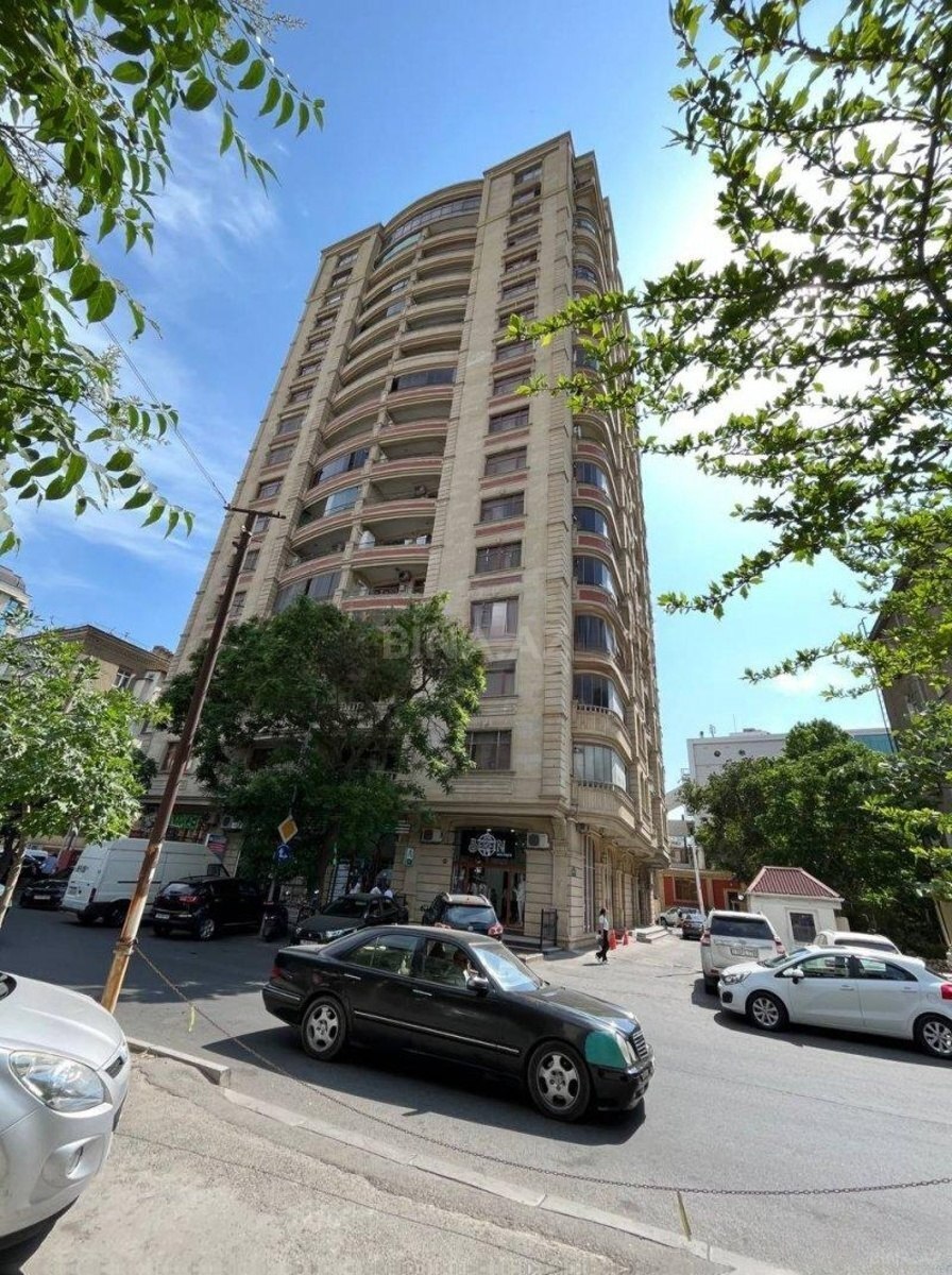 4 otaqlı Yeni tikili, Nəriman Nərimanov m., Bakı