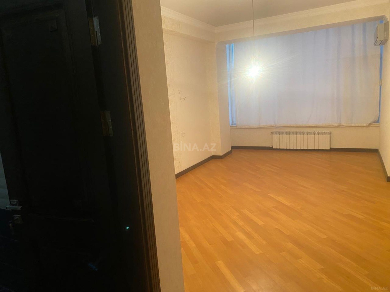 4 otaqlı Yeni tikili, Qara Qarayev m., Bakı