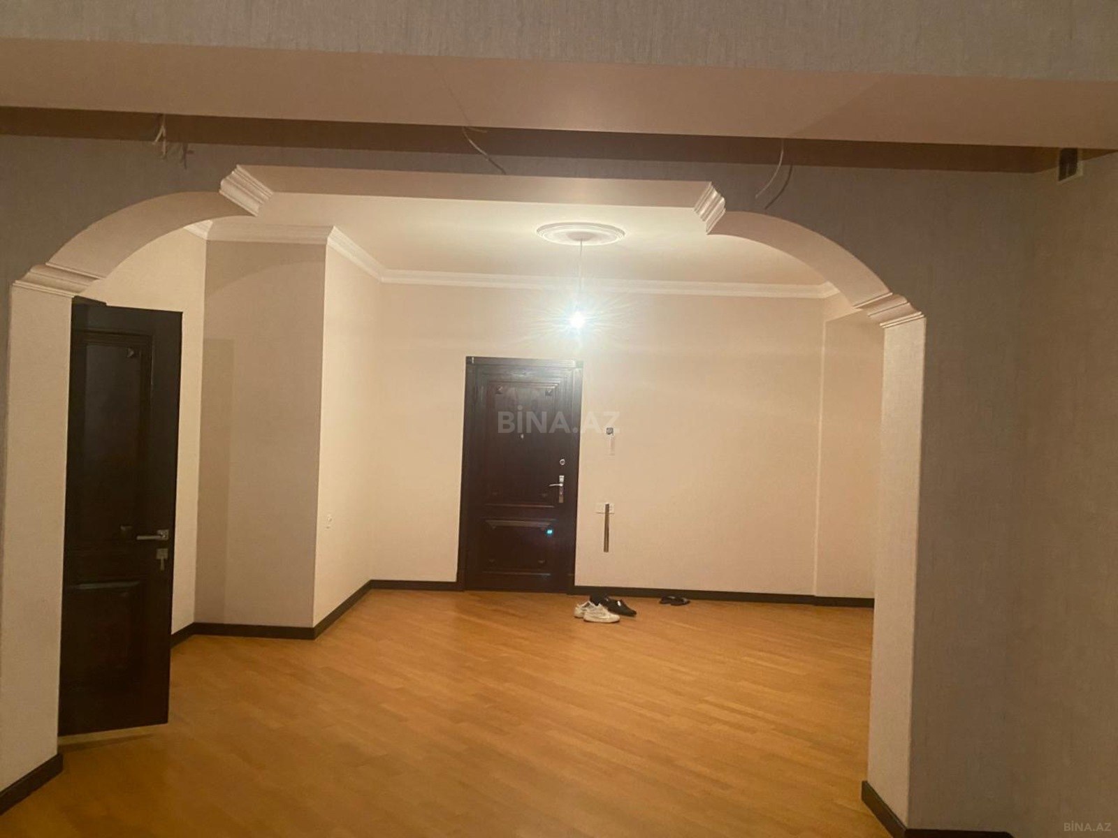 4 otaqlı Yeni tikili, Qara Qarayev m., Bakı