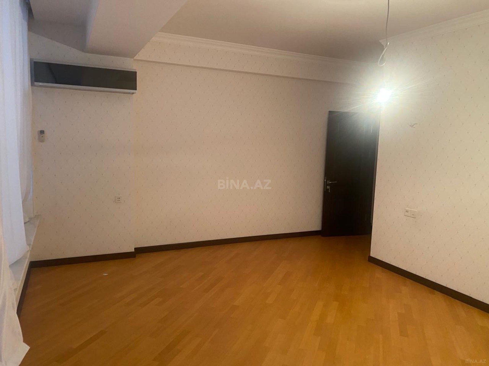 4 otaqlı Yeni tikili, Qara Qarayev m., Bakı