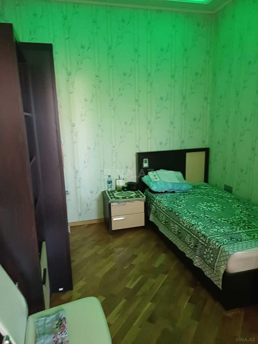 4 otaqlı Yeni tikili, Elmlər Akademiyası m., Bakı
