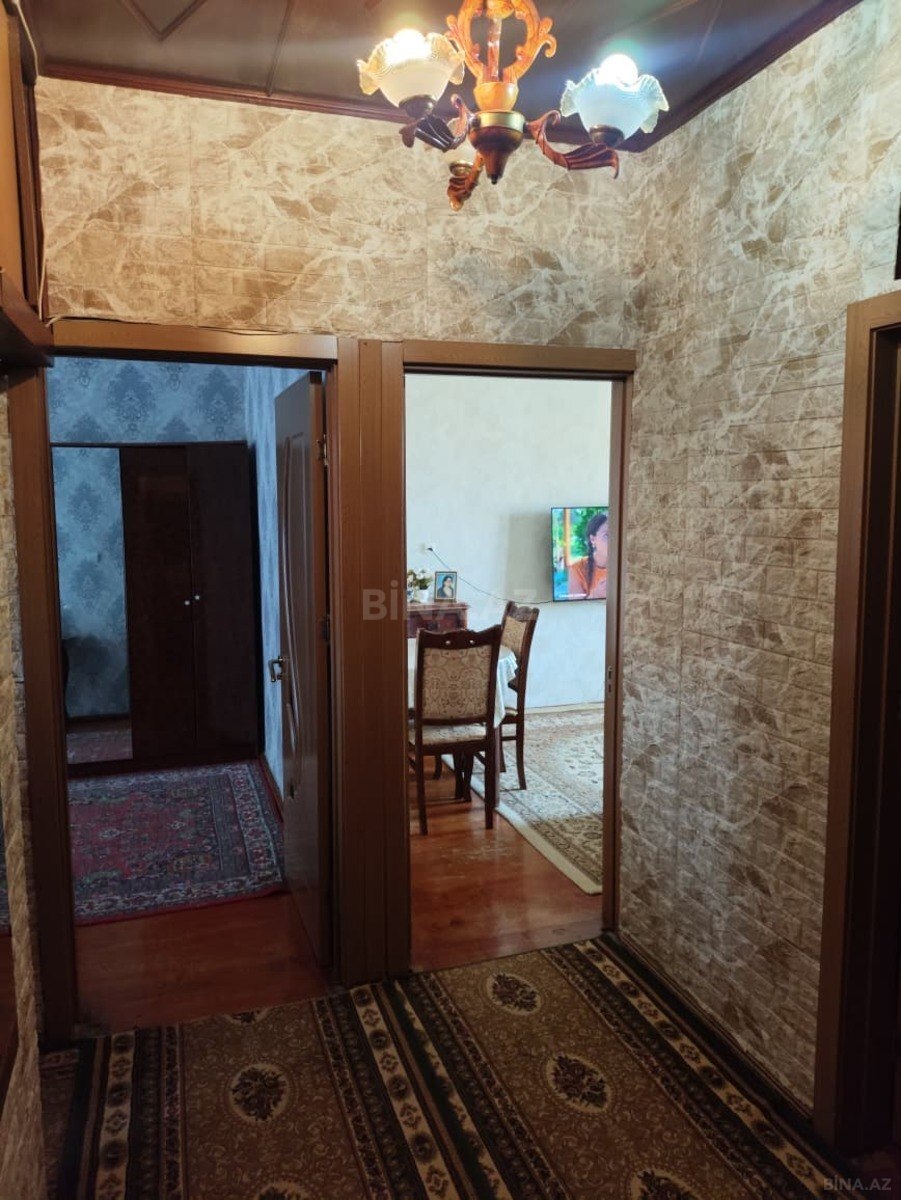 3 otaqlı Köhnə tikili, Həzi Aslanov m., Bakı