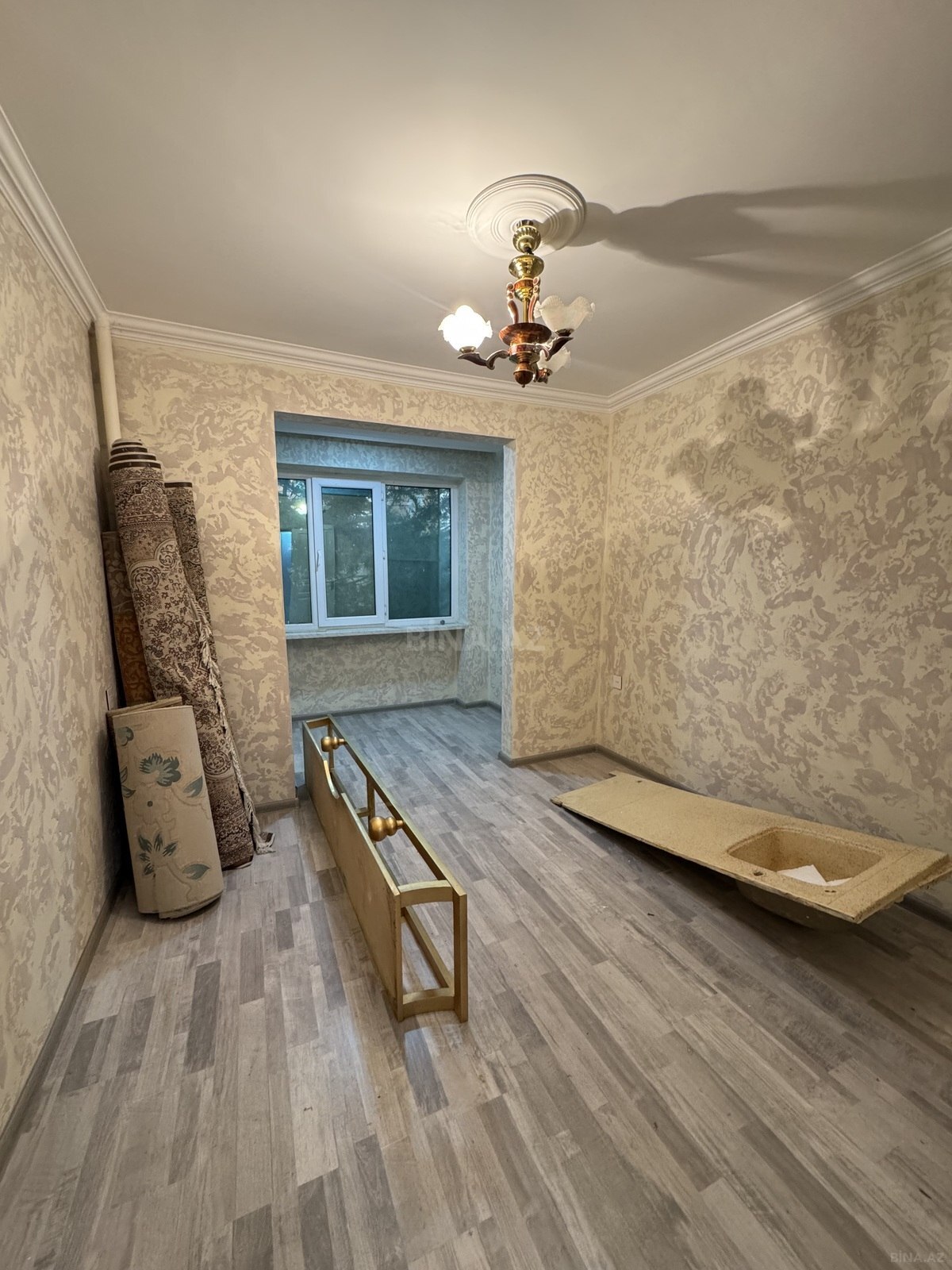 2 otaqlı Köhnə tikili, Hövsan q., Bakı