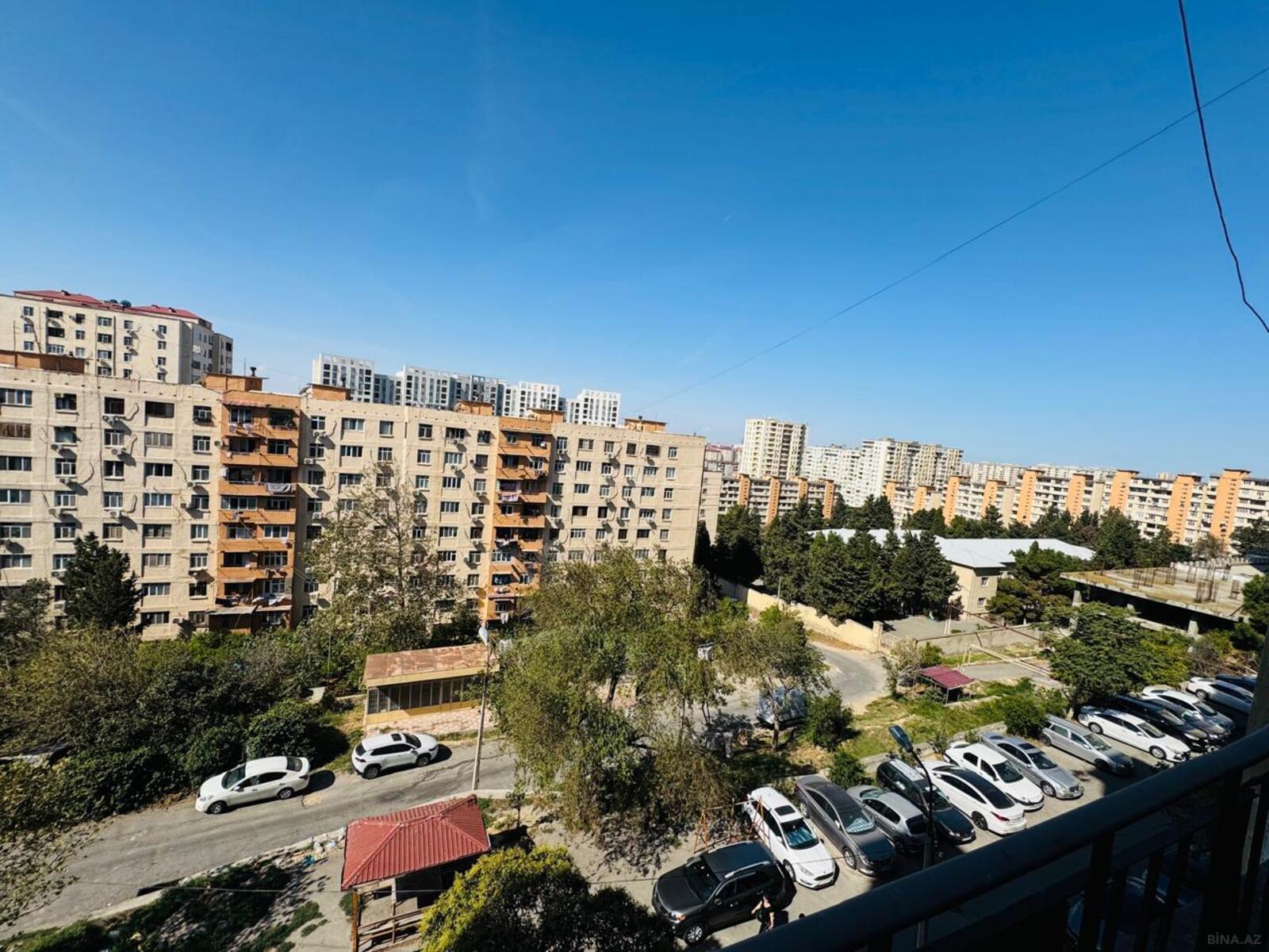 4 otaqlı Köhnə tikili, Həzi Aslanov q., Bakı