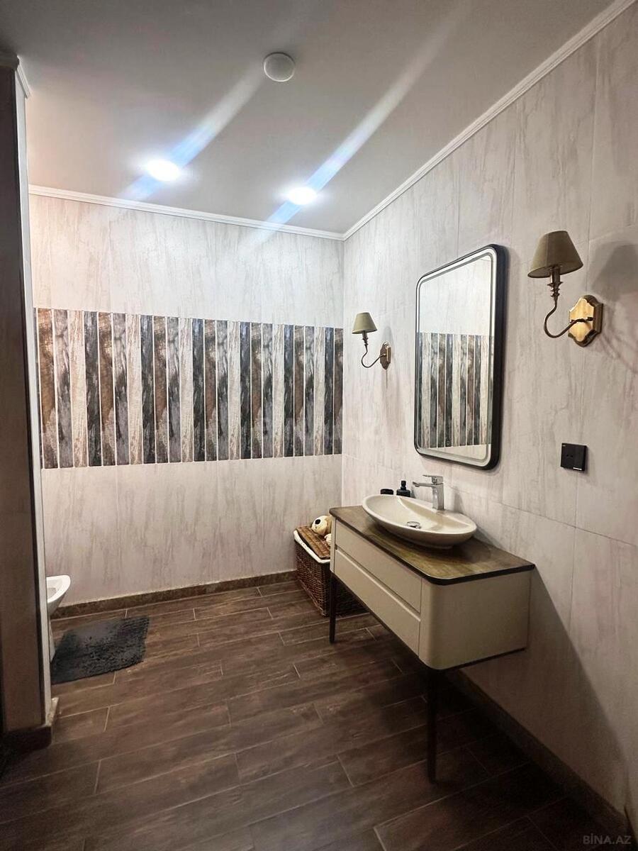 3 otaqlı Yeni tikili, Şah İsmayıl Xətai m., Bakı