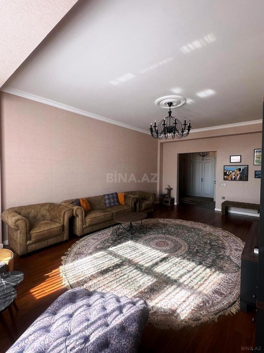 3 otaqlı Yeni tikili, Şah İsmayıl Xətai m., Bakı