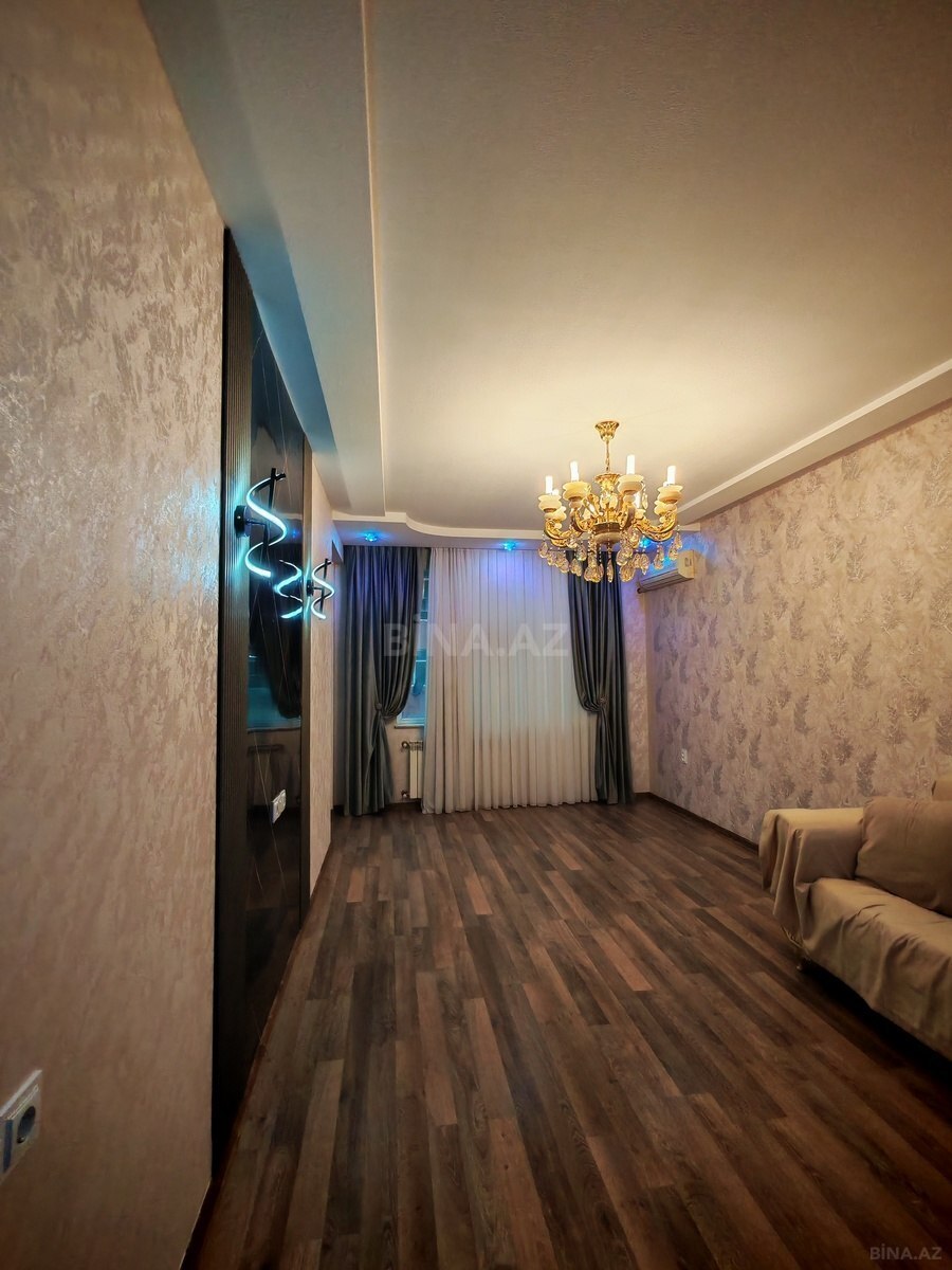 2 otaqlı Yeni tikili, Xırdalan