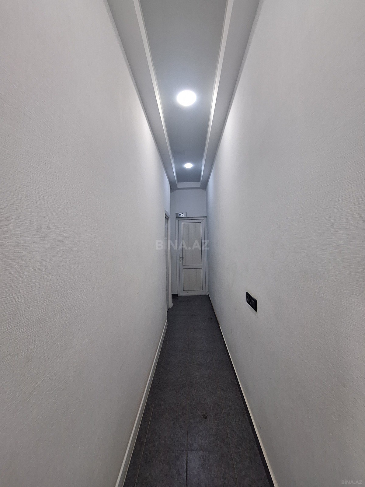 4 otaqlı Köhnə tikili, İnşaatçılar m., Bakı