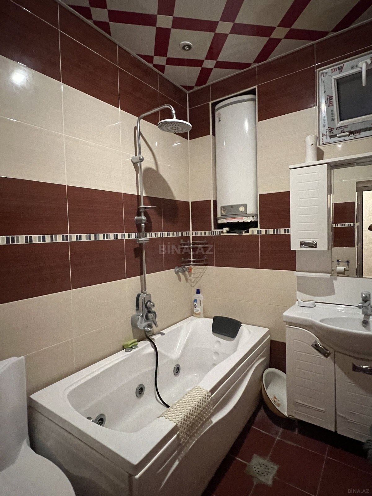 2 otaqlı Köhnə tikili, Nəsimi r., Bakı