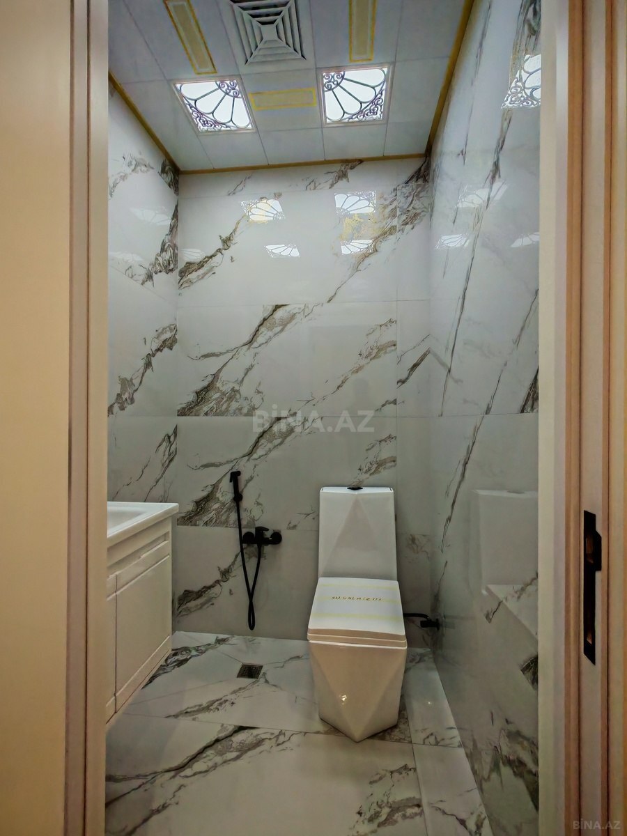 3 otaqlı Yeni tikili, Xırdalan