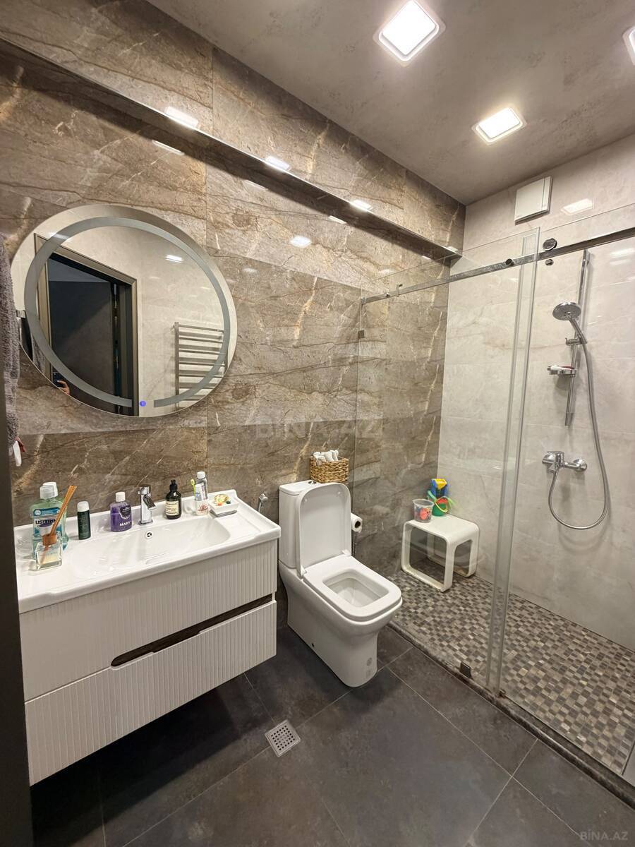 3 otaqlı Yeni tikili, Şah İsmayıl Xətai m., Bakı