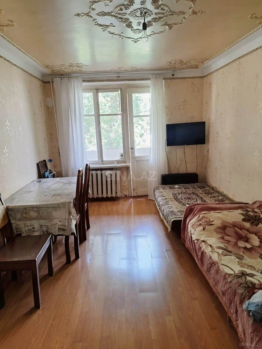 2 otaqlı Köhnə tikili, Binəqədi r., Bakı