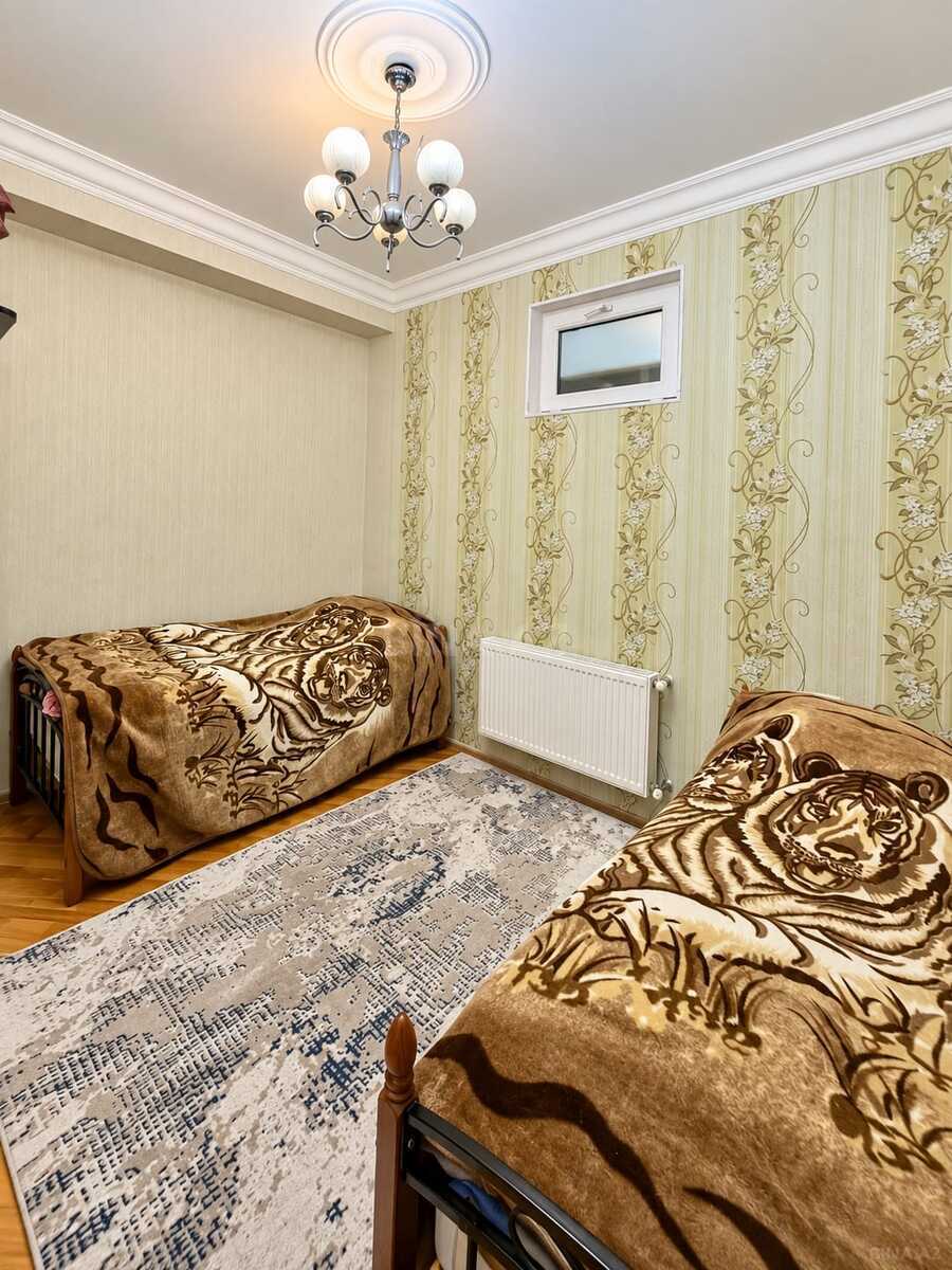 3 otaqlı Yeni tikili, Qara Qarayev m., Bakı