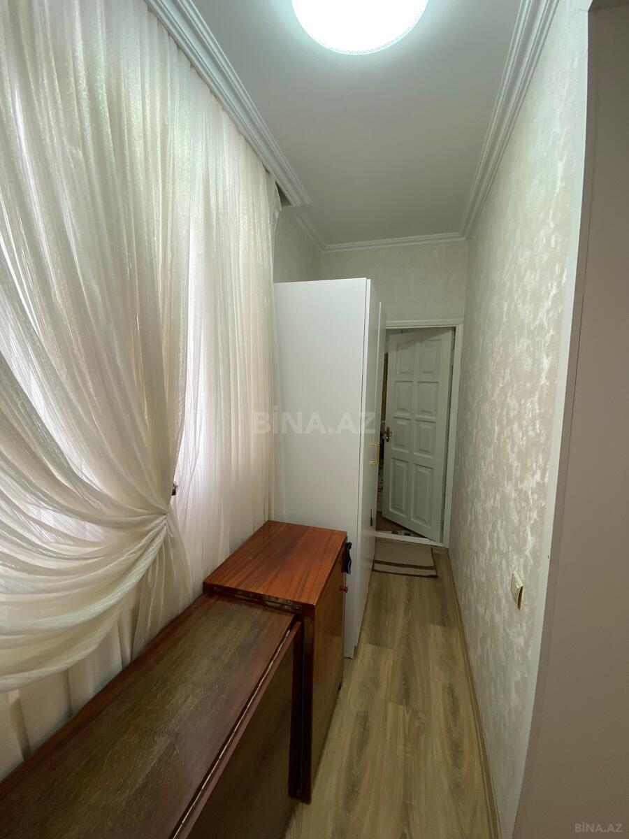 2 otaqlı Köhnə tikili, Bakıxanov q., Bakı
