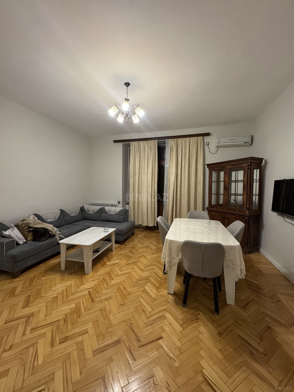 3 otaqlı Köhnə tikili, İçəri Şəhər m., Bakı