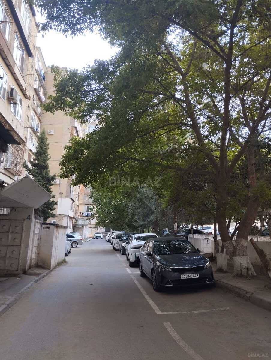 2 otaqlı Köhnə tikili, İnşaatçılar m., Bakı