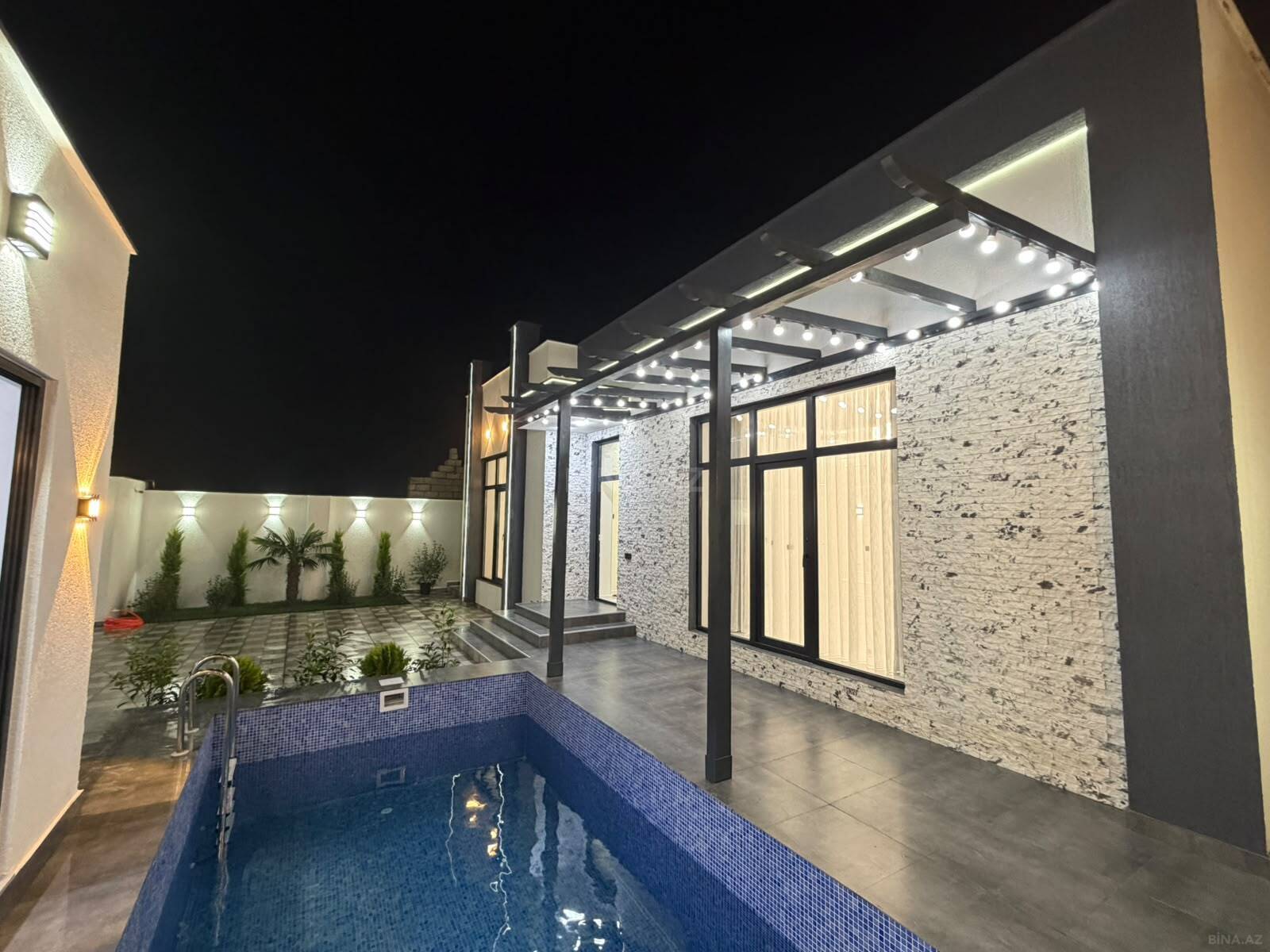 3 otaqlı Həyət evi/Bağ evi, Şüvəlan q., Bakı