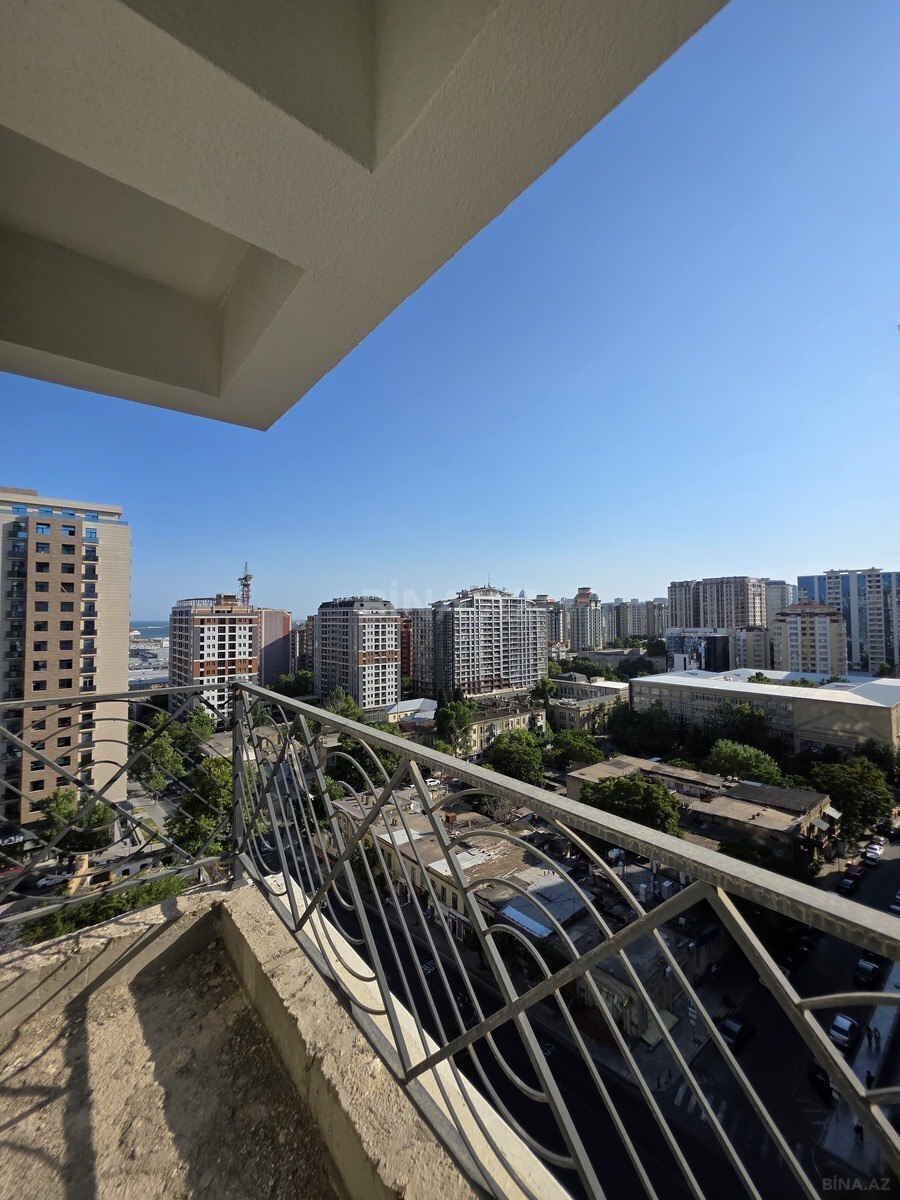 3 otaqlı Yeni tikili, 28 May m., Bakı