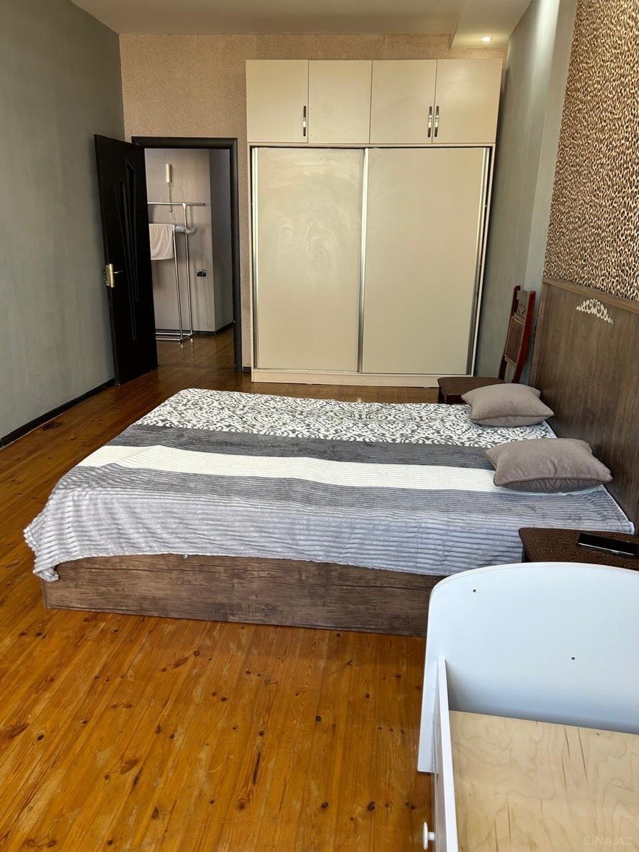 2 otaqlı Yeni tikili, Əhmədli m., Bakı