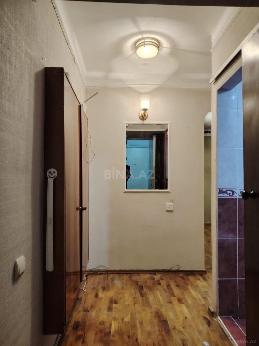 1 otaqlı Köhnə tikili, Elmlər Akademiyası m., Bakı