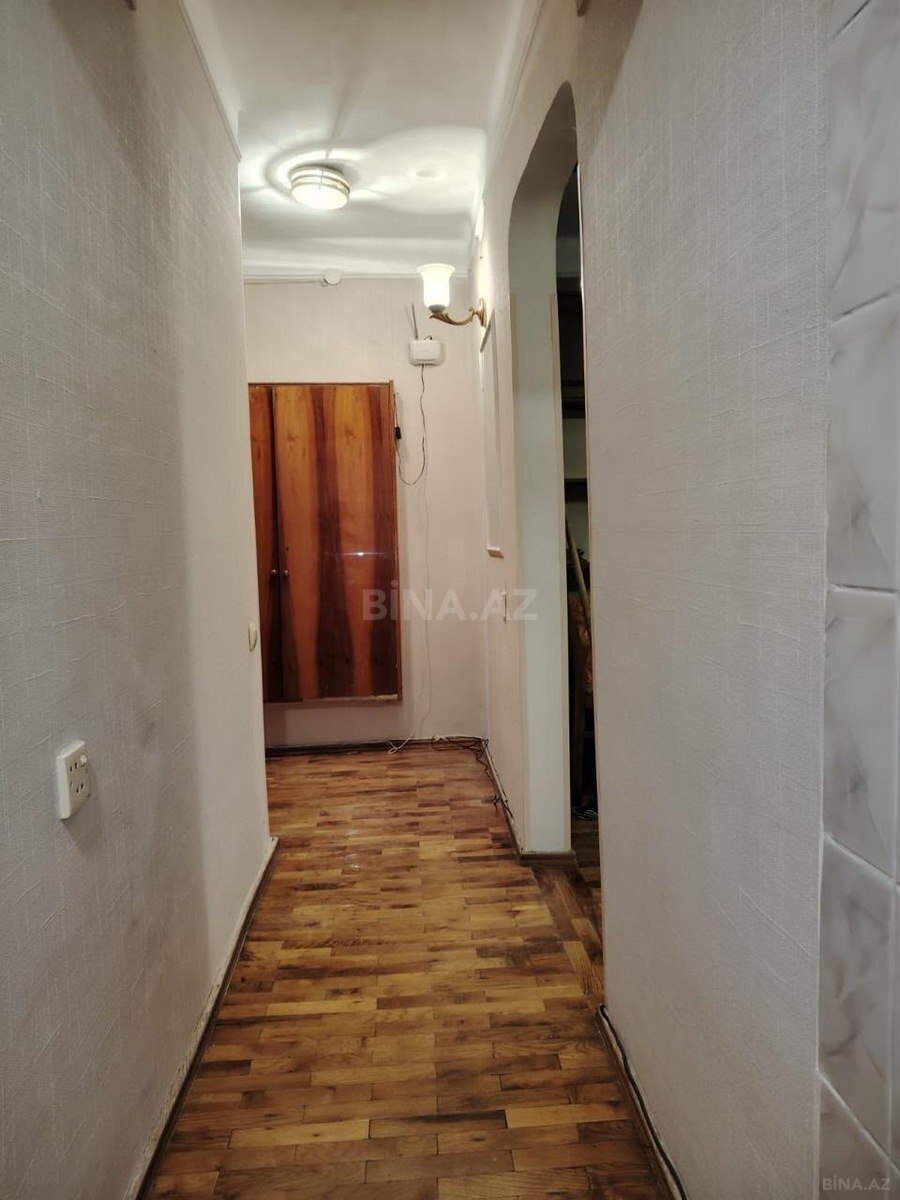 1 otaqlı Köhnə tikili, Elmlər Akademiyası m., Bakı