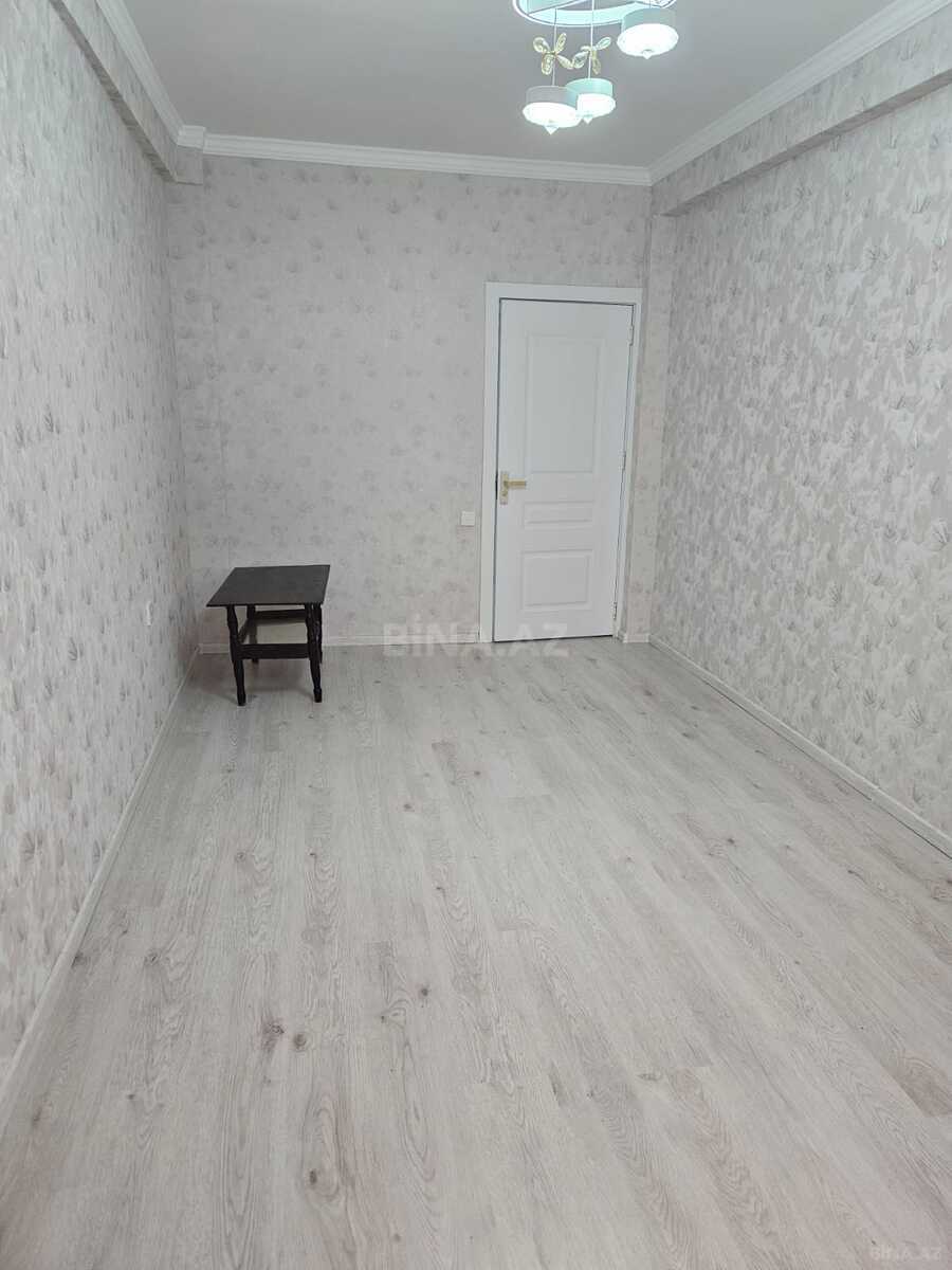 2 otaqlı Yeni tikili, Xırdalan