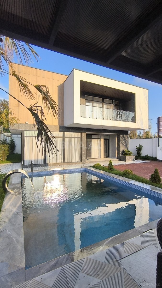 6 otaqlı Həyət evi/Bağ evi, Novxanı q., Bakı