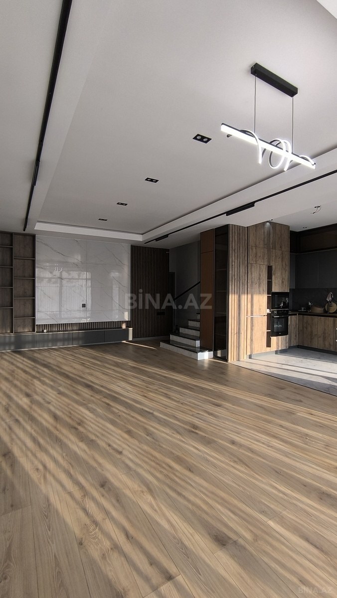 6 otaqlı Həyət evi/Bağ evi, Novxanı q., Bakı