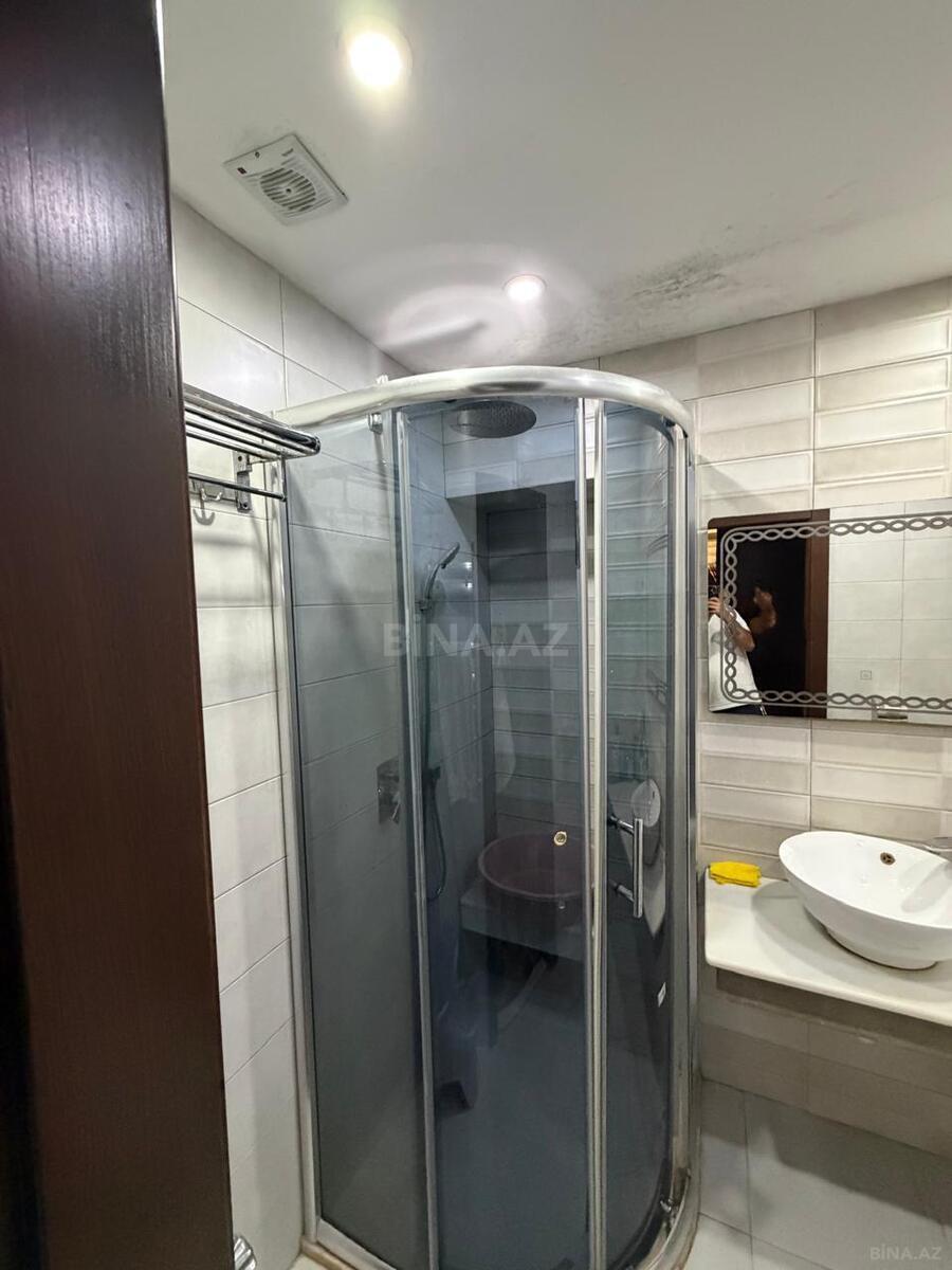 4 otaqlı Yeni tikili, Xırdalan