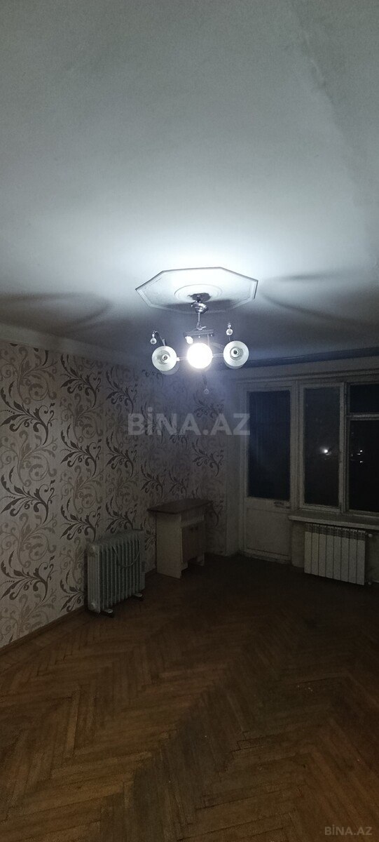 1 otaqlı Köhnə tikili, İnşaatçılar m., Bakı