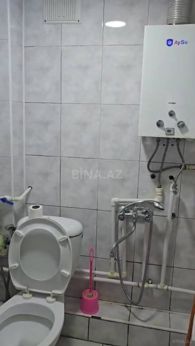 3 otaqlı Köhnə tikili, Neftçilər m., Bakı