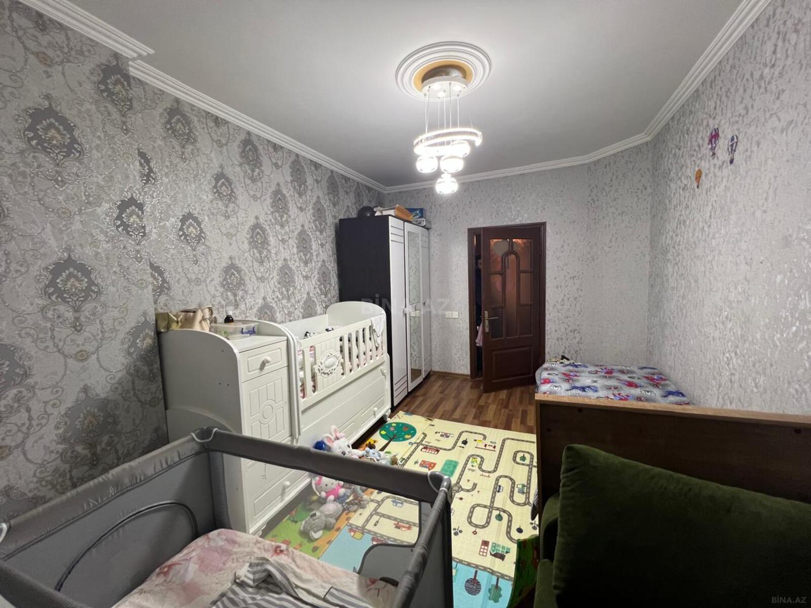 3 otaqlı Köhnə tikili, Yeni Günəşli q., Bakı