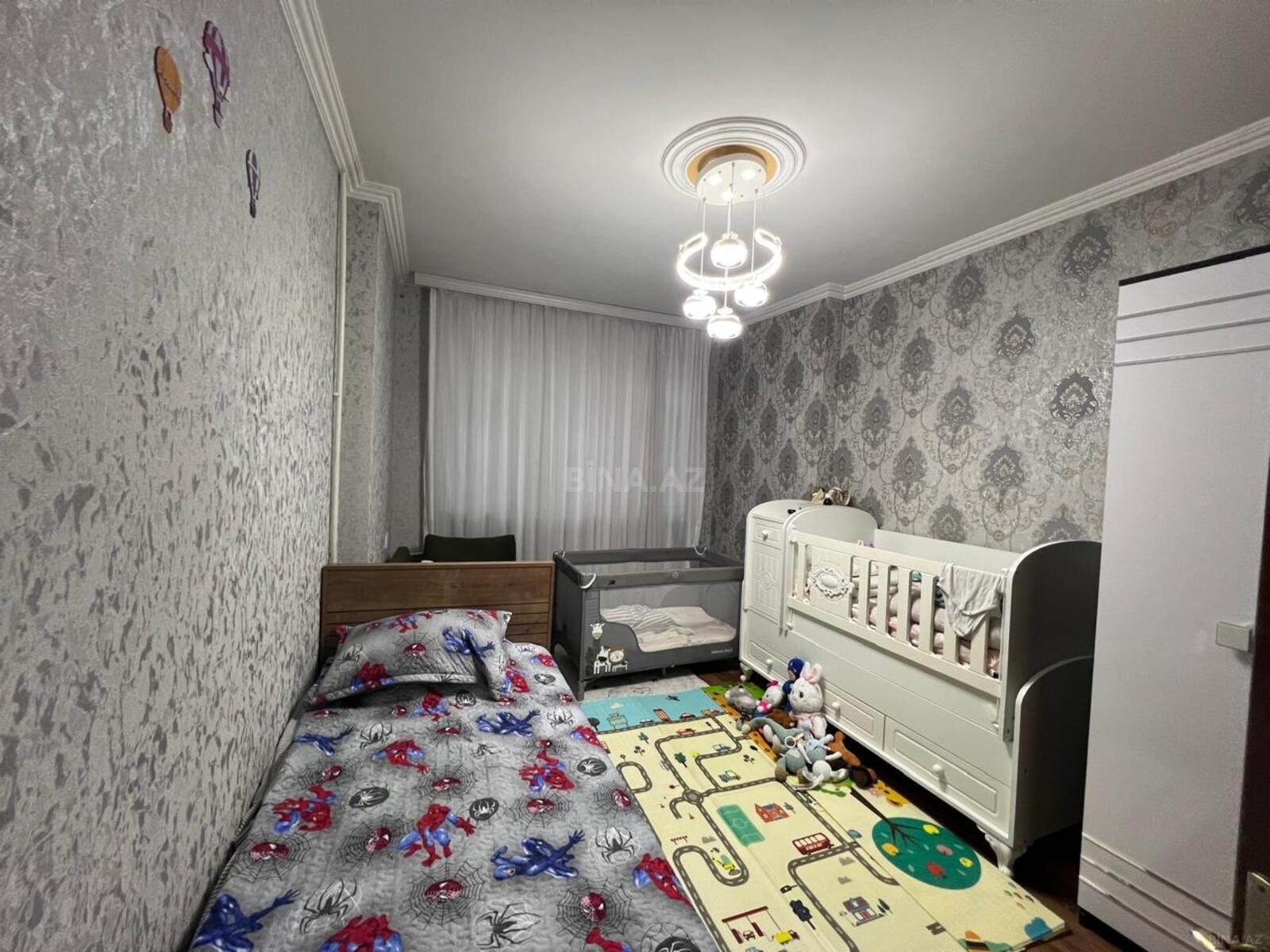 3 otaqlı Köhnə tikili, Yeni Günəşli q., Bakı