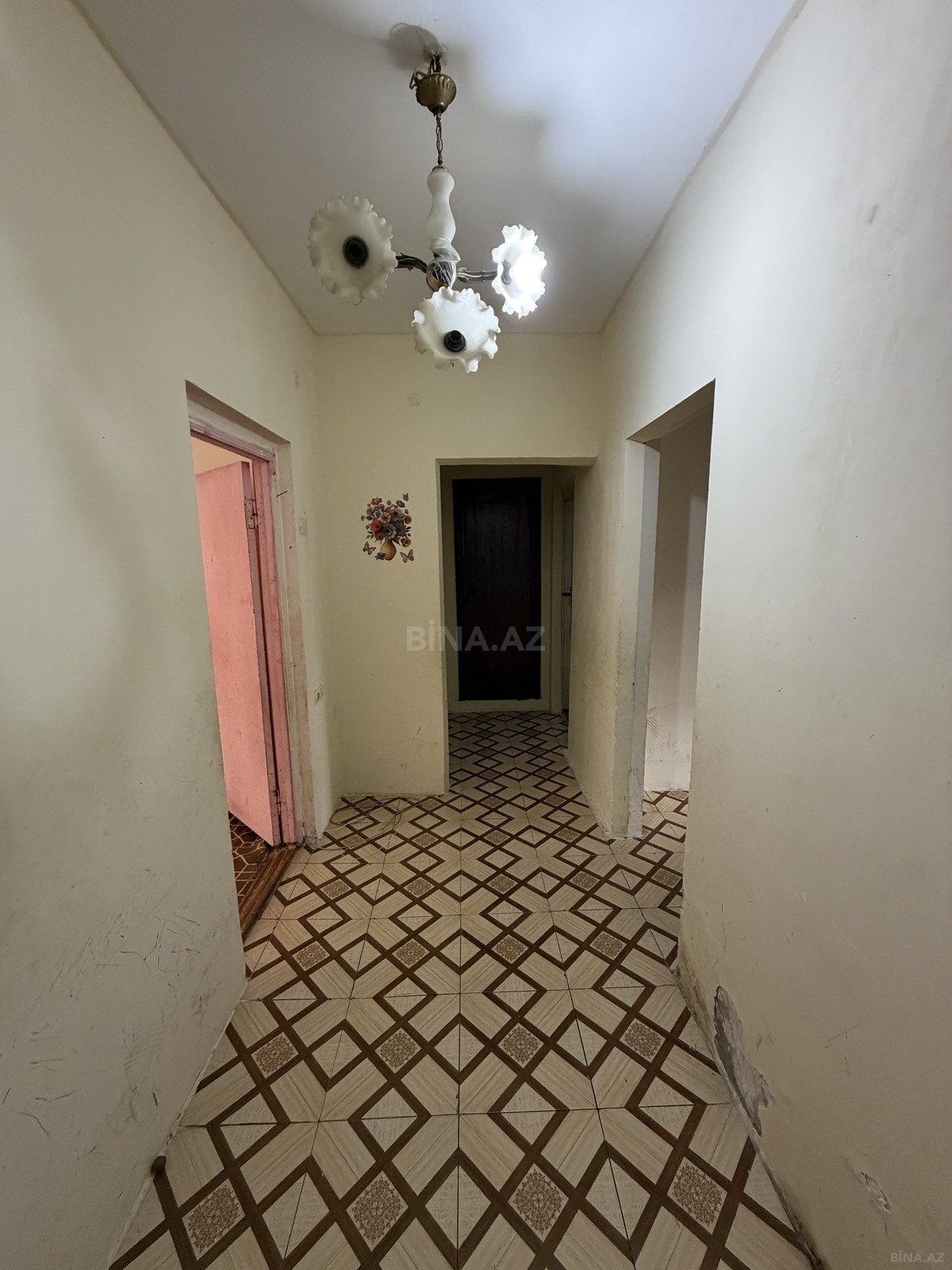 3 otaqlı Köhnə tikili, Yeni Günəşli q., Bakı
