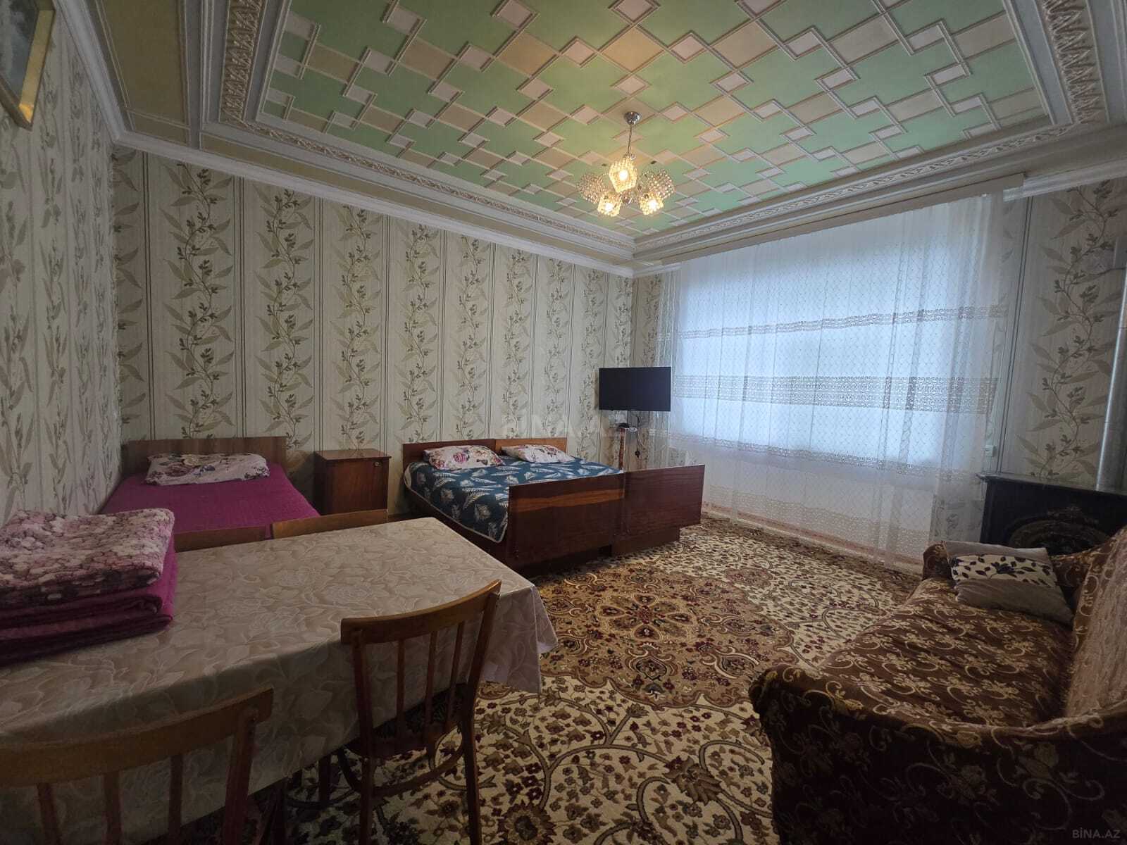 2 otaqlı Həyət evi/Bağ evi, Quba