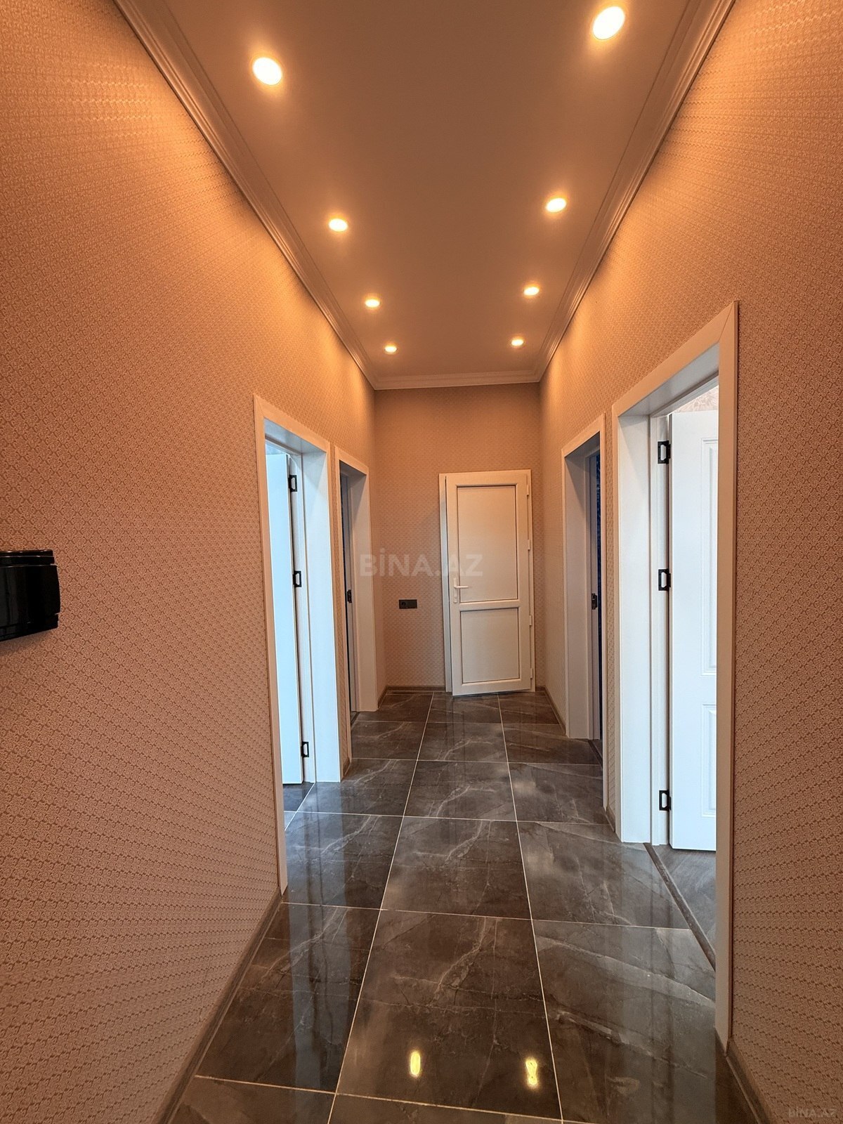 3 otaqlı Həyət evi/Bağ evi, Binə q., Bakı